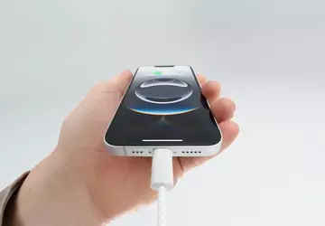 iPhone 16e wytrzymał ponad 12 godzin ...