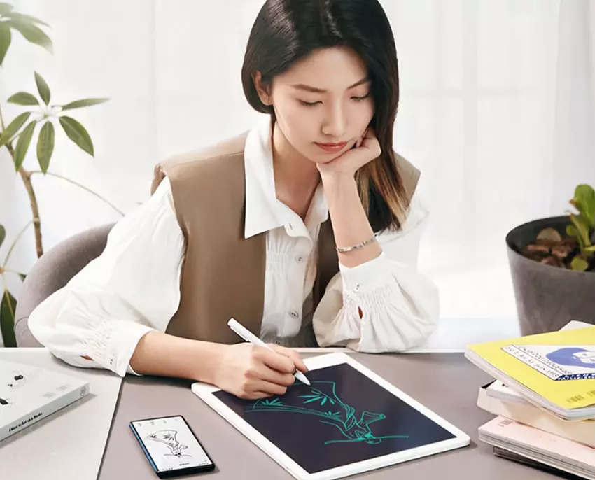 Xiaomi wprowadziło MiJia LCD Small Blackboard Storage Edition: tablet graficzny z ekranem 13,5" i USB-C za 55 USD