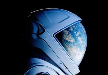 SpaceX prezentuje nowy skafander kosmiczny na ...