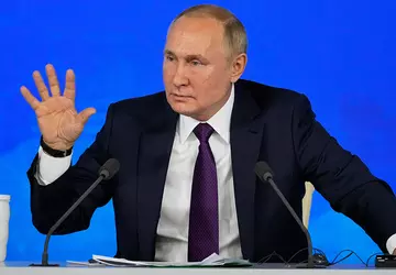 Chinka przez 12 lat pisała fałszywą ...