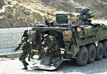 Ukraińscy wojskowi przechodzą szkolenie na amerykańskich ...