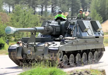 Pociski Brimstone, AS-90 SAU i amunicja: ...