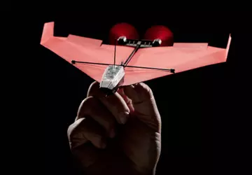 PowerUp 4.0 - papierowy samolot, którym ...