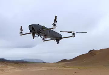 Trzy niewymienione z nazwy kraje NATO ...