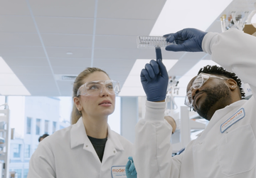 Pracownicy Moderna muszą korzystać z ChatGPT ...