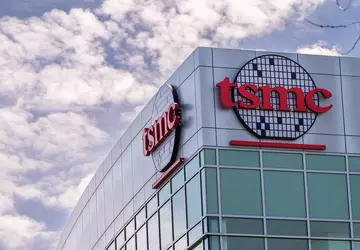 Polityka Trumpa może skłonić TSMC do ...