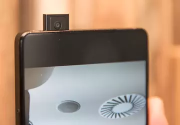 Niezbędny opatentowane smartphone z kamerą przednią ...