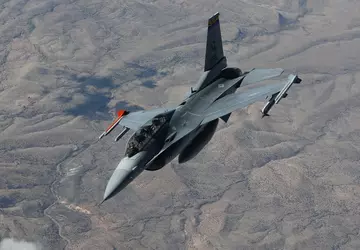 Ukraińscy piloci rozpoczęli szkolenie lotnicze na ...