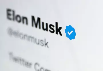 Twitter rozdaje "niebieskie kleszcze" każdemu za ...