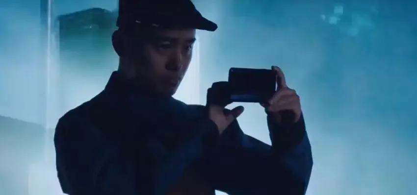 Szef Honor używa już niezapowiedzianego Honoru V30 Pro