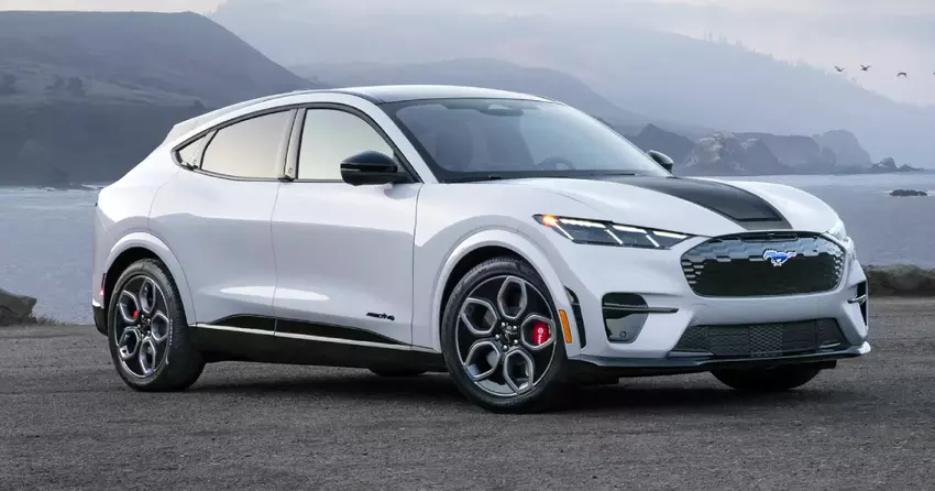 Ford Mustang Mach-E otrzymał kultowy pakiet stylizacji California Special