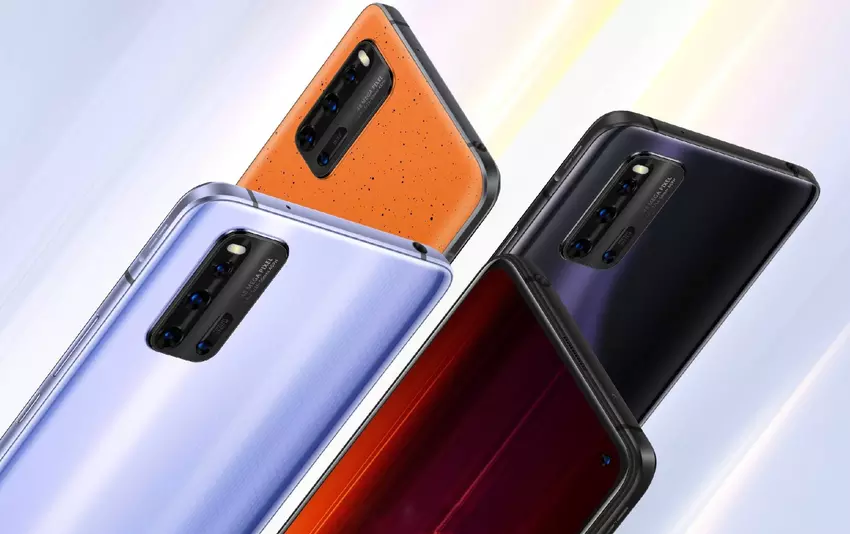 To już oficjalne: flagowe smartfony iQOO 8 z układami Snapdragon 888+ i szybkim ładowaniem 160W zostaną zaprezentowane 17 sierpnia