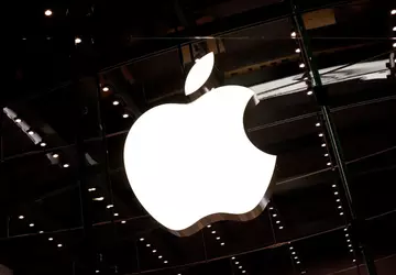 Bloomberg: Apple pracuje nad zaokrąglonym ekranem ...