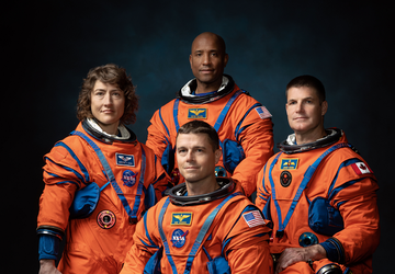 NASA ogłasza załogę pierwszej załogowej misji ...