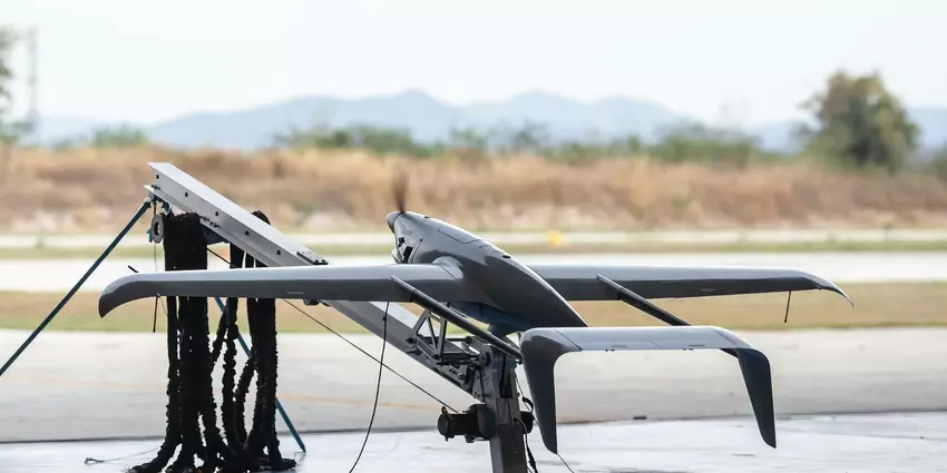 UNITED24 przekazało AFU UAV Raybird-3, może on latać na odległość do 2500 km i pozostawać w powietrzu do 28 godzin