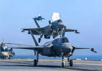 US Navy otrzymała najnowszy system precyzyjnego ...