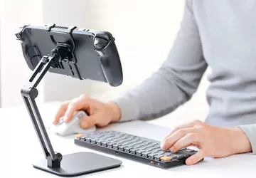 Nowy uchwyt Desk Stand: Zmień swój ...