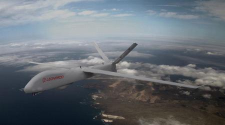 Falco Xplorer będzie pierwszym dronem zwiadowczym uzbrojonym w pociski rakietowe.