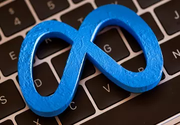 Kolejne cięcia w Meta: firma reorganizuje ...