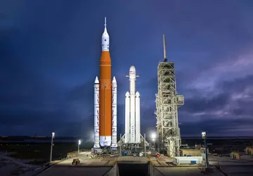 Burza uszkodziła należącą do NASA rakietę ...