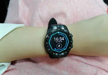 Przegląd MOBVOI TicWatch Pro: Inteligentny zegar ...