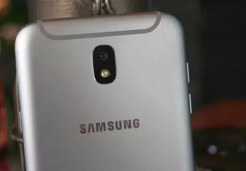 Samsung Galaxy J8 Plus z chipem ...