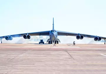 USA wysłały do Korei Południowej bombowiec ...