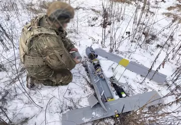 Z SI i odporny na REB: ...