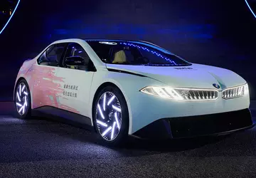 BMW Vision Driving Experience: najsilniejszy prototyp ...