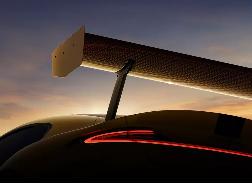 19 lipca Xiaomi zaprezentuje sportową wersję samochodu elektrycznego SU7