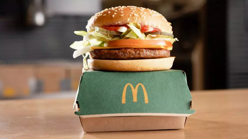 Biznes w Rosji jest nieopłacalny i nie spełnia wartości firmy - McDonald's jest całkowicie poza Rosją