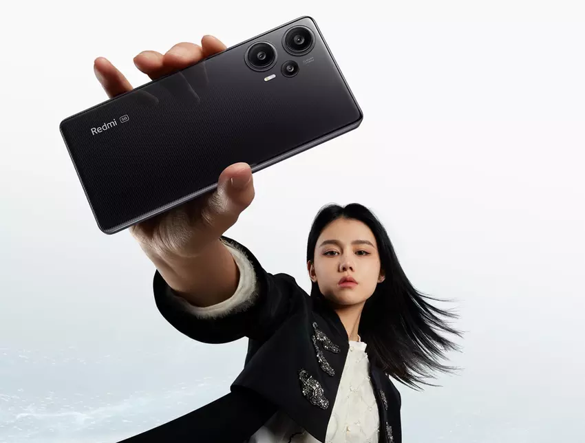 Xiaomi zaprezentowało Redmi Note 12 Turbo w wariancie 16/256 GB w cenie 230 USD.