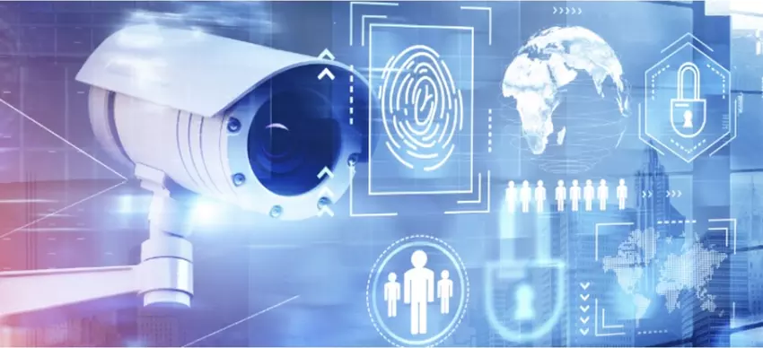 Chińscy studenci stworzyli za 70 dolarów ubranie InvisDefense, które czyni ludzi niewidzialnymi dla kamer monitoringu AI