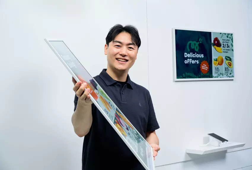 Samsung Color E-Paper, ultracienki wyświetlacz ważący 2,5 kg