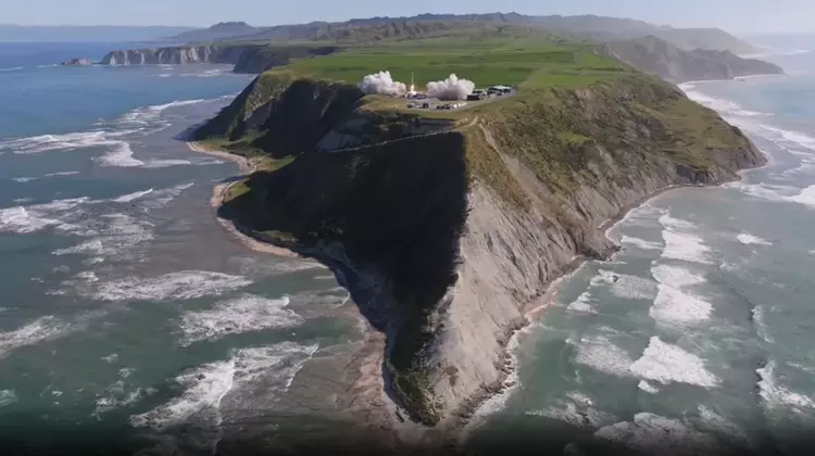 Rocket Lab wyprowadził na orbitę 13. ...