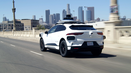 Waymo uruchamia płatne taksówki-roboty w Los Angeles