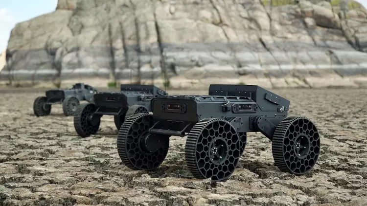 Rój kontra czołg: amerykański startup pokazał ...