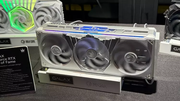 Galax prezentuje prototyp RTX 6090 z ...