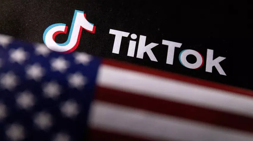 TikTok wychodzi z impasu: nowa amerykańska wersja aplikacji i możliwa sprzedaż Oracle