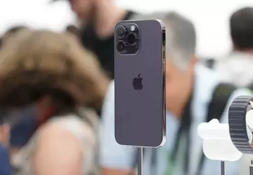 Kuo: przychody Apple z iPhone'ów mogą ...