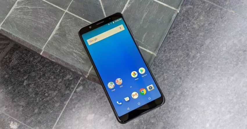 Asus wprowadził ZenFone Max Pro M1 - bezramkowy smartfon z dwoma kamerami i "czystym" Androidem
