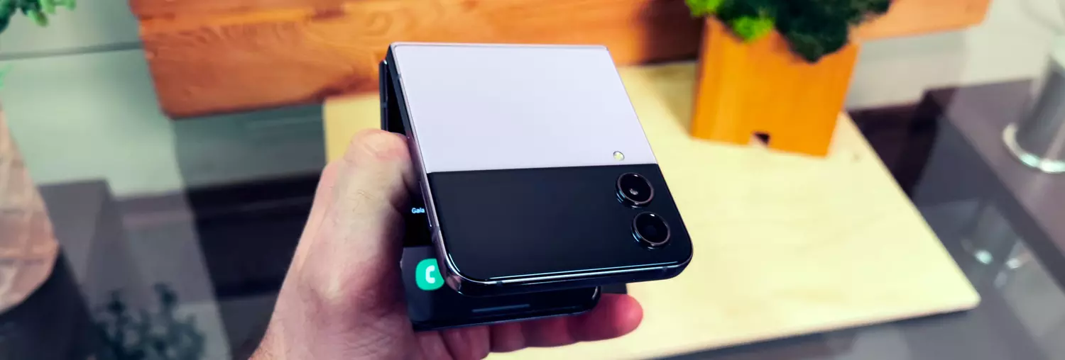 Recenzja Samsunga Galaxy Flip4: flagowy smartfon z Androidem typu clamshell