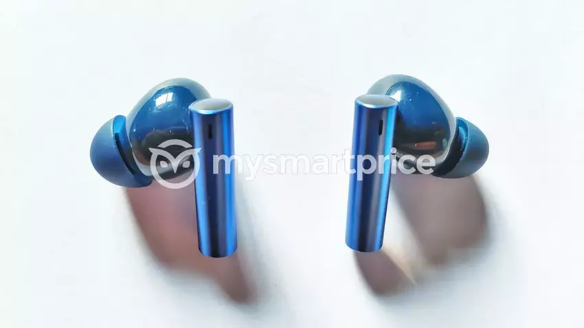 Realme Buds Air 3 pojawił się na zdjęciach „na żywo”: niebieski kolor i nietypowy design etui ładującego
