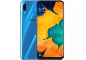 Źródło: Samsung uruchomił masową produkcję smartphonu ...