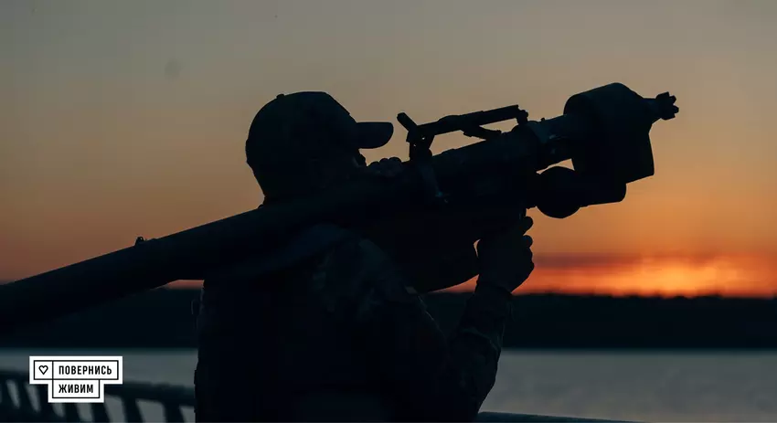 Ukraińskie Siły Zbrojne otrzymają zmodernizowane systemy rakietowe ziemia-powietrze Igła o zasięgu do 5 km.