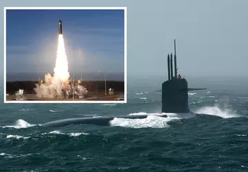 Francuski okręt podwodny Le Terrible z ...