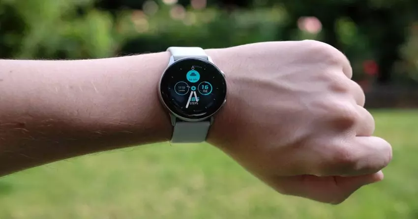 Samsung przestanie wspierać smartwatche Galaxy Watch, Galaxy Watch 3, Galaxy Watch Active i Galaxy Watch Active 2 z systemem Tizen. 