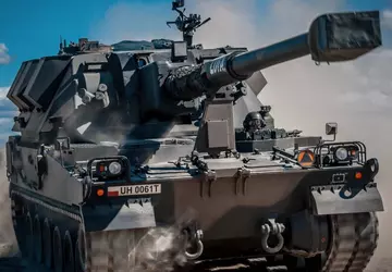 Kolejna partia polskich dział samobieżnych Krab ...