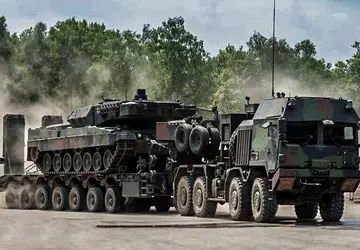 Niemcy przekazują AFU rozściełacz BIBER, opancerzony ...