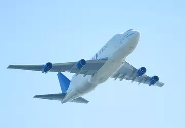 Boeing 747 Dreamlifter traci 100 kg ...